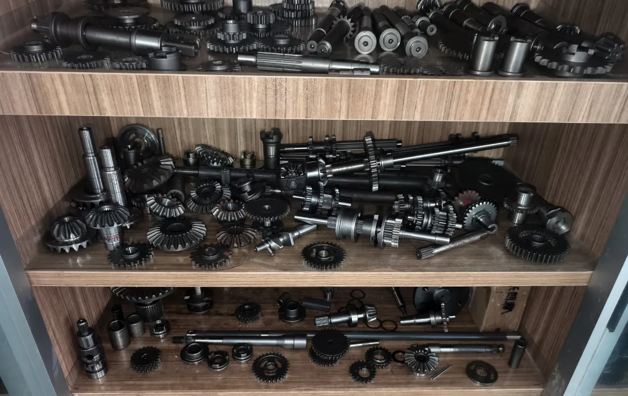 Product showcase displaying industrial sprocket wheel configurations
